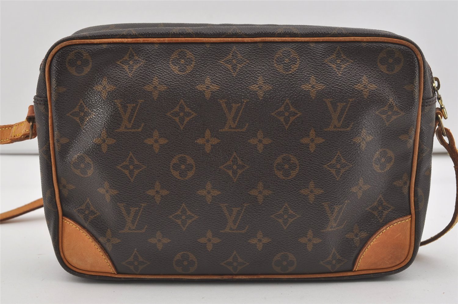 Authentic Louis Vuitton Monogram Trocadero 30 Shoulder Cross Bag M51272 LV 5848I