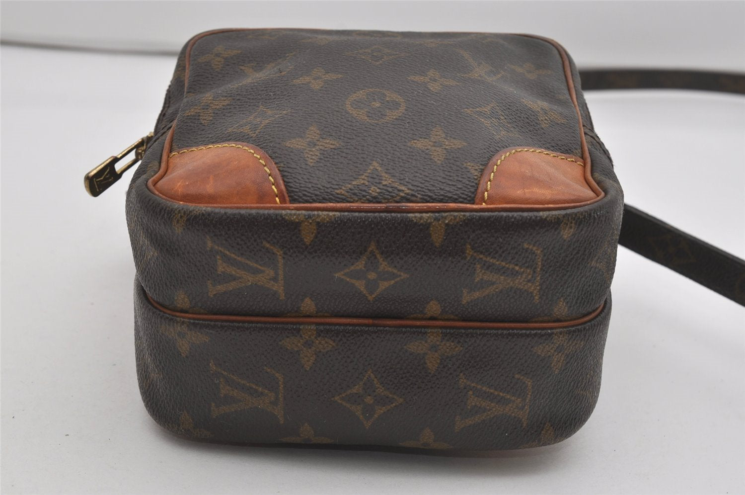 Authentic Louis Vuitton Monogram Amazone Shoulder Cross Body Bag M45236 LV 5855I