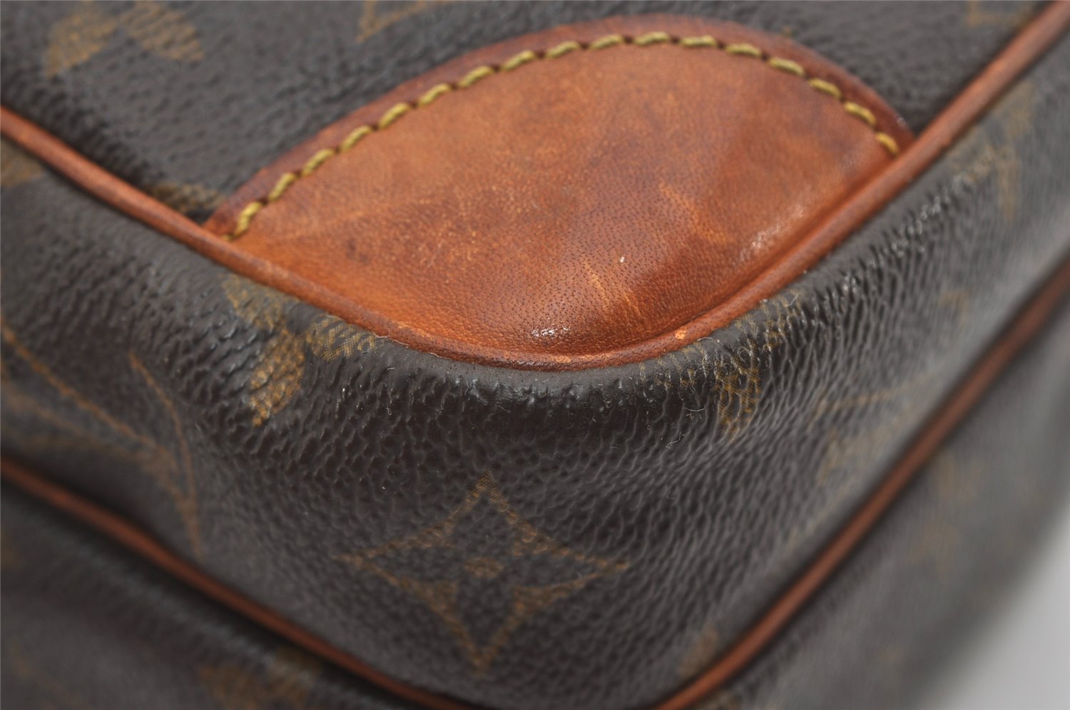 Authentic Louis Vuitton Monogram Amazone Shoulder Cross Body Bag M45236 LV 5855I