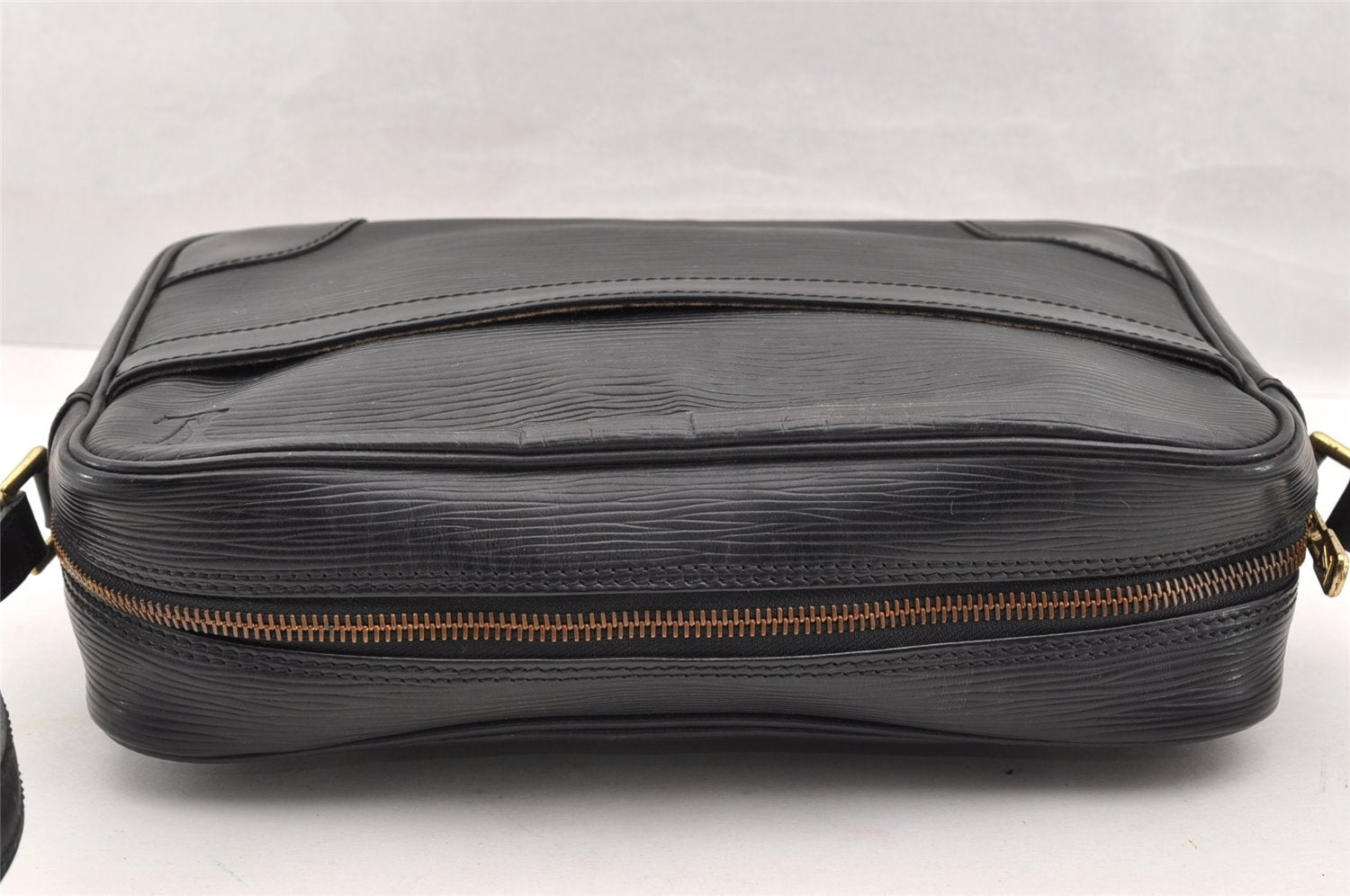 Auth Louis Vuitton Epi Trocadero 27 Shoulder Cross Bag Black M52302 LV 5861I