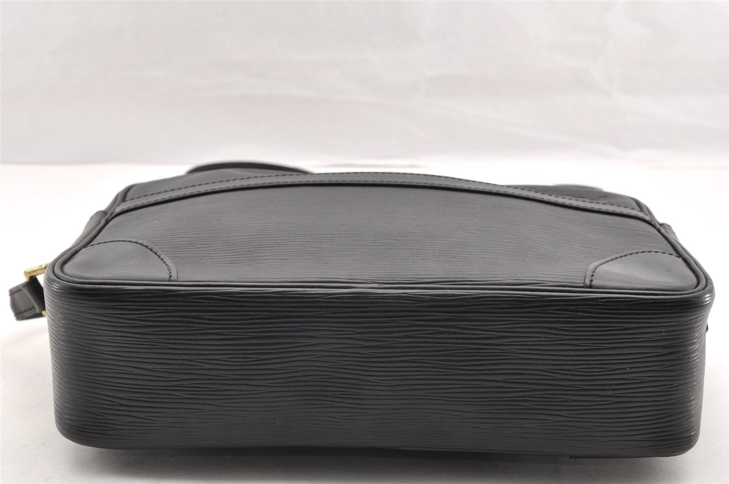 Auth Louis Vuitton Epi Trocadero 27 Shoulder Cross Bag Black M52302 LV 5861I