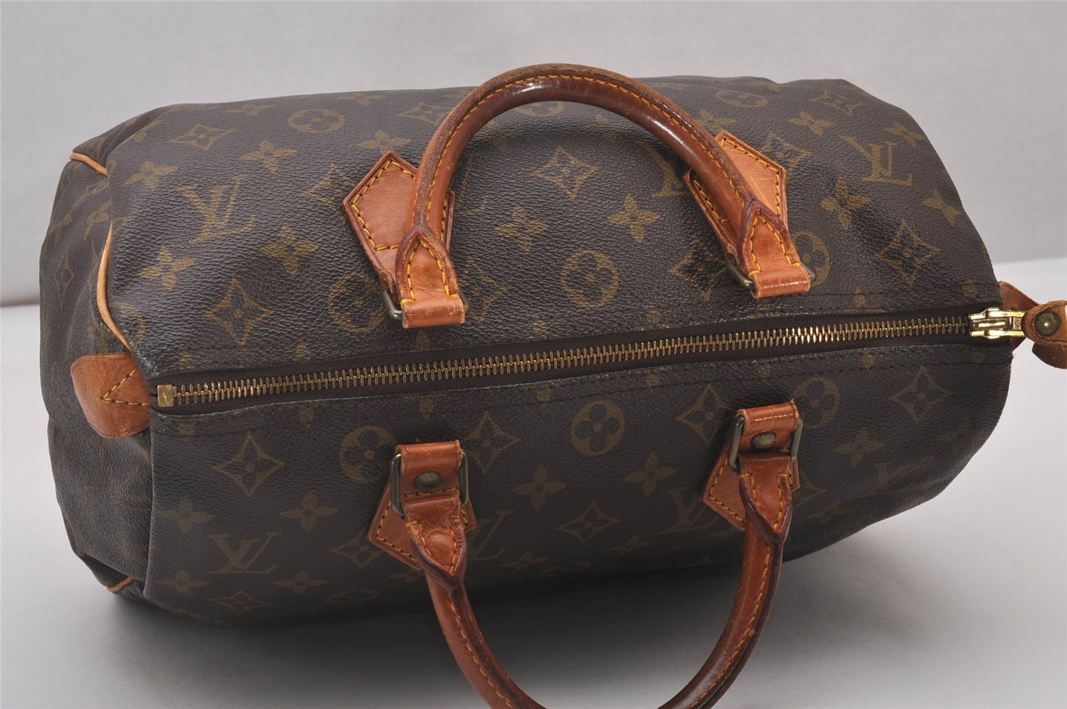 Authentic Louis Vuitton Monogram Speedy 30 Hand Boston Bag M41526 LV 5867I