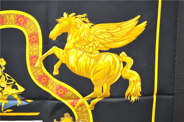 Authentic HERMES Carre 90 Scarf 