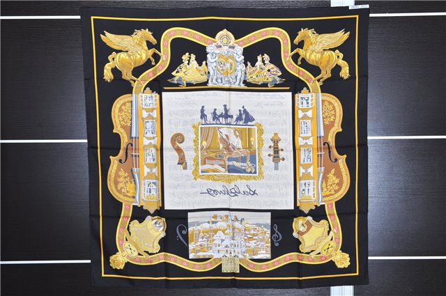 Authentic HERMES Carre 90 Scarf 