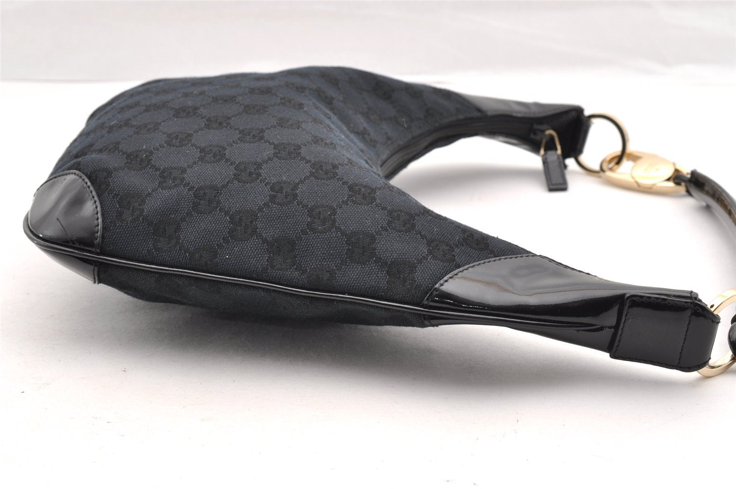 Authentic GUCCI Shoulder Hand Bag Purse GG Canvas Enamel 0014158 Black 5880I