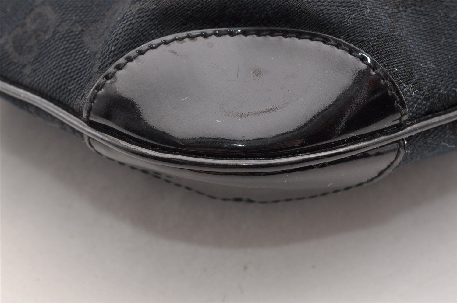 Authentic GUCCI Shoulder Hand Bag Purse GG Canvas Enamel 0014158 Black 5880I