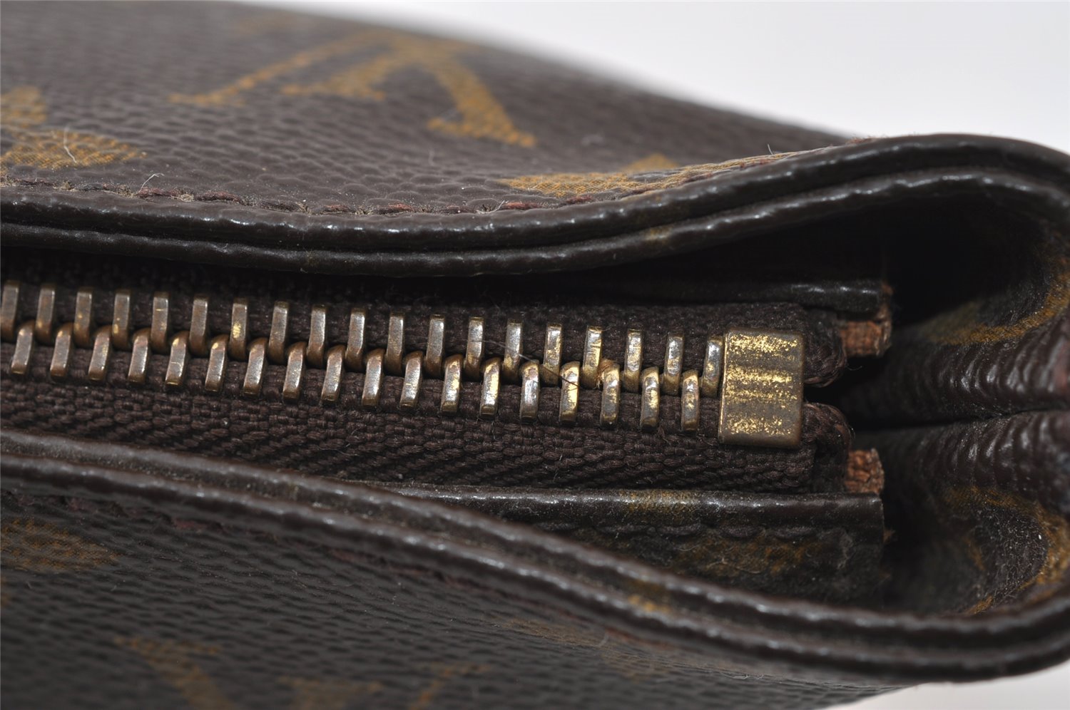 Authentic Louis Vuitton Monogram Trotteur Shoulder Cross Bag M51240 Junk 5882I