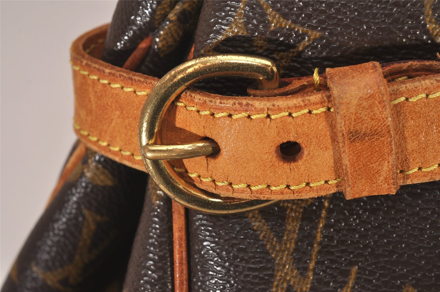 Authentic Louis Vuitton Monogram Batignolles Horizontal Tote Bag M51154 LV 5891I