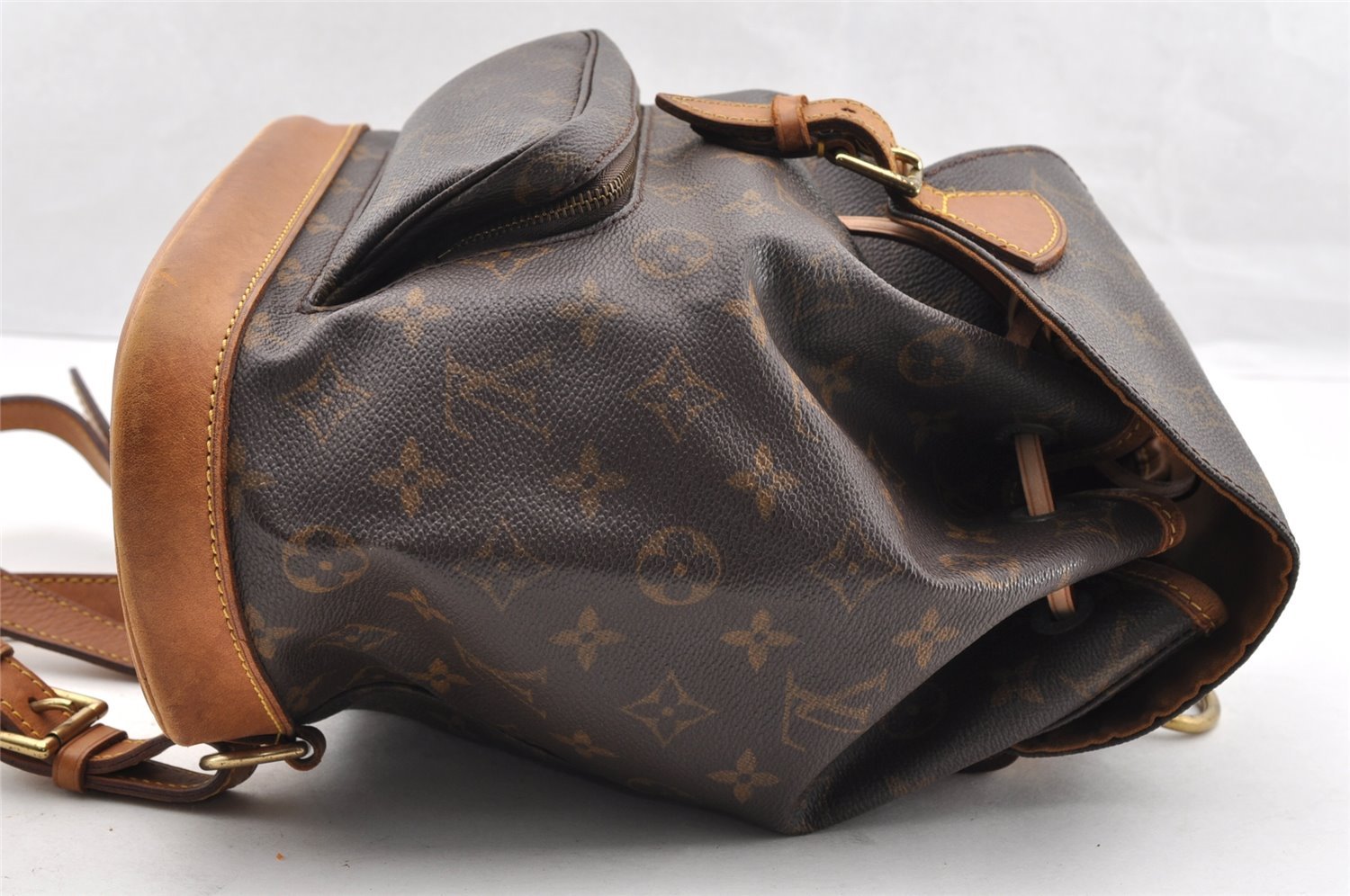 Authentic Louis Vuitton Monogram Montsouris MM Backpack M51136 LV 5893I