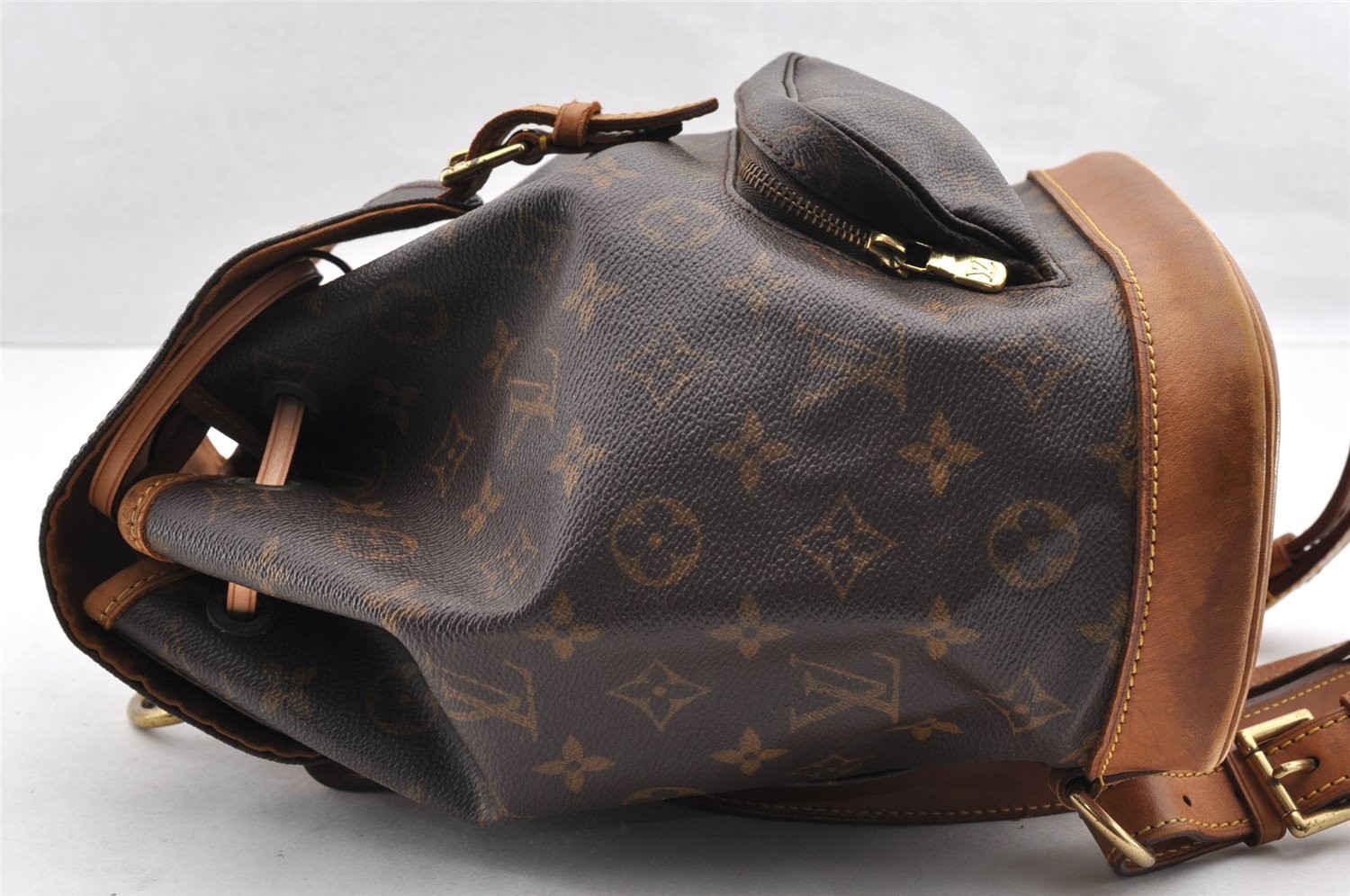 Authentic Louis Vuitton Monogram Montsouris MM Backpack M51136 LV 5893I