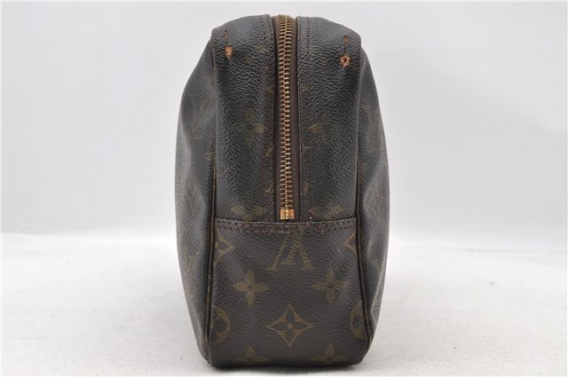 Auth LOUIS VUITTON Monogram Trousse Toilette 28 Clutch Hand Bag M47522 LV 5904C