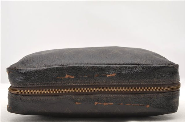 Auth LOUIS VUITTON Monogram Trousse Toilette 28 Clutch Hand Bag M47522 LV 5904C