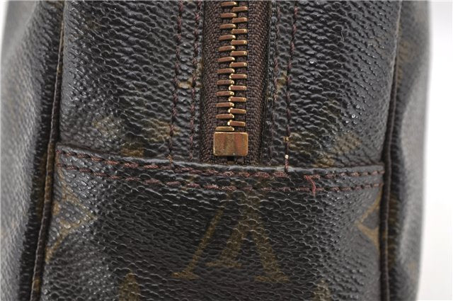 Auth LOUIS VUITTON Monogram Trousse Toilette 28 Clutch Hand Bag M47522 LV 5904C