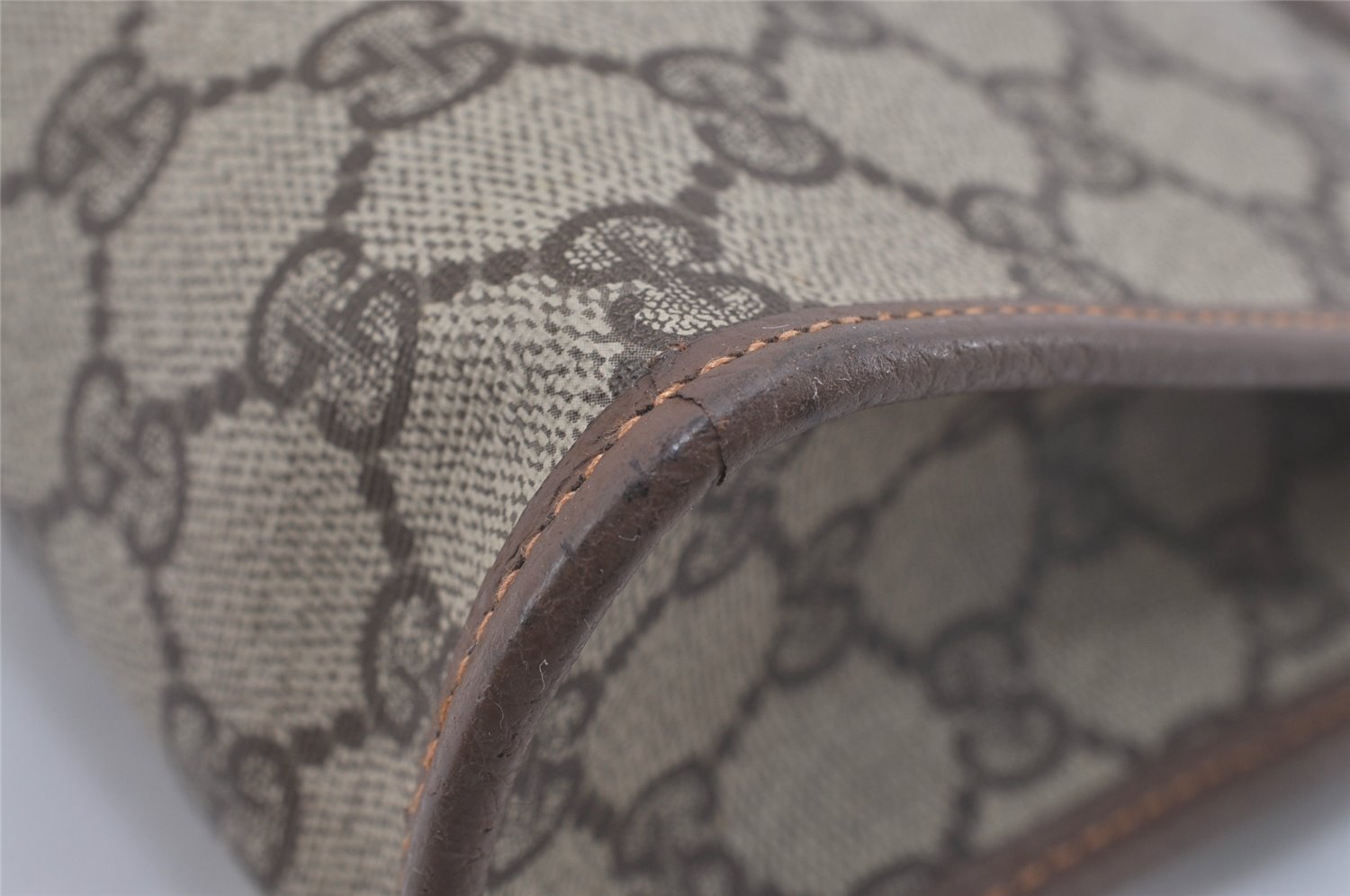 Authentic GUCCI Vintage Clutch Hand Bag Purse GG PVC Leather Brown 5910I