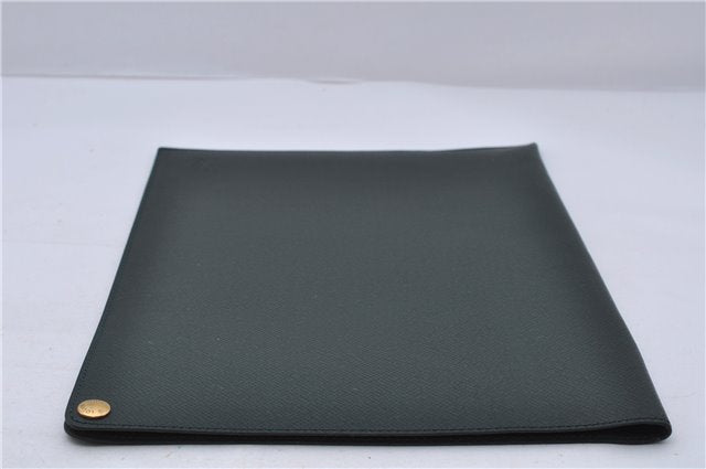 Auth LOUIS VUITTON Taiga Japan 15th Anniversary Documents Case Green LV 5912C