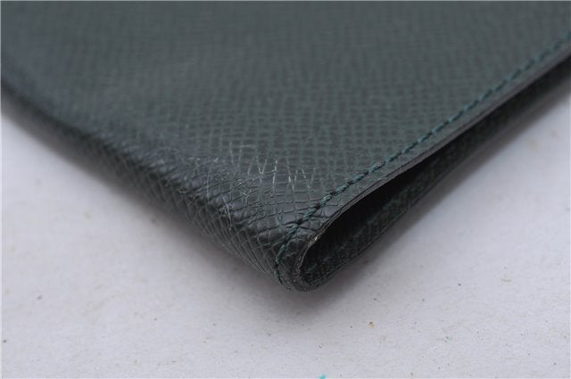 Auth LOUIS VUITTON Taiga Japan 15th Anniversary Documents Case Green LV 5912C