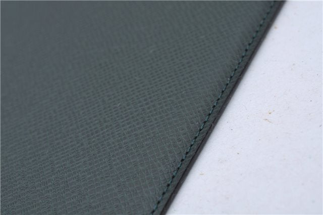 Auth LOUIS VUITTON Taiga Japan 15th Anniversary Documents Case Green LV 5912C