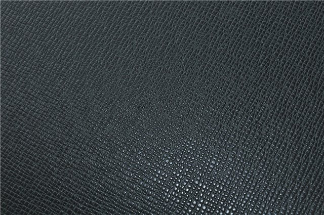 Auth LOUIS VUITTON Taiga Japan 15th Anniversary Documents Case Green LV 5912C