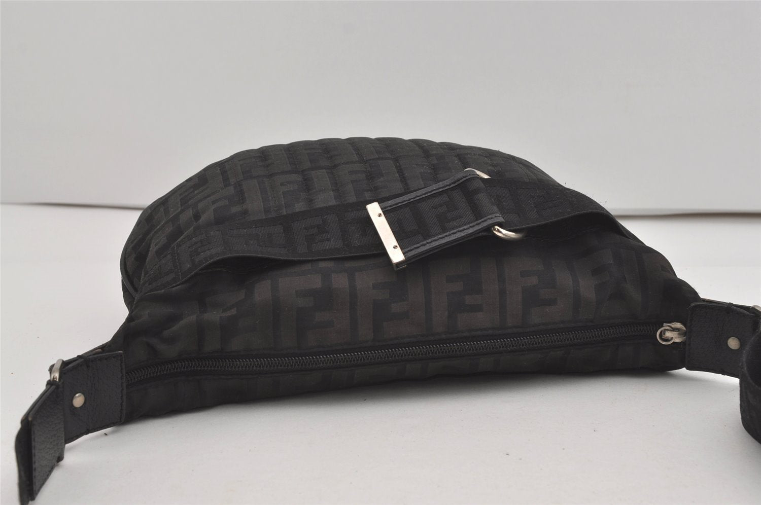 Authentic FENDI Zucca Shoulder Cross Body Bag Purse Canvas Leather Black 5916I