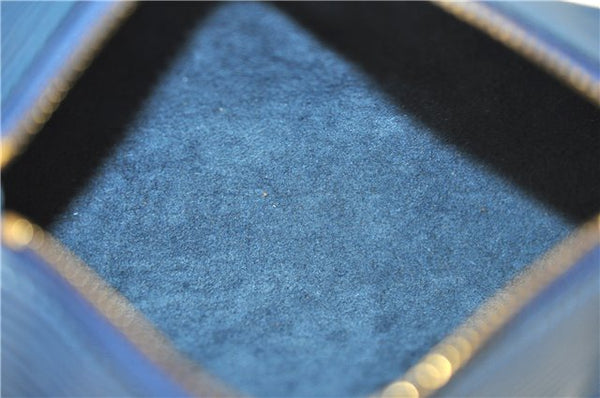 Authentic Louis Vuitton Epi For Soufflot Pouch Purse Blue LV 5932C