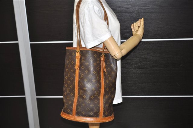 Authentic LOUIS VUITTON Monogram Bucket GM Shoulder Bag M42236 LV 5938C