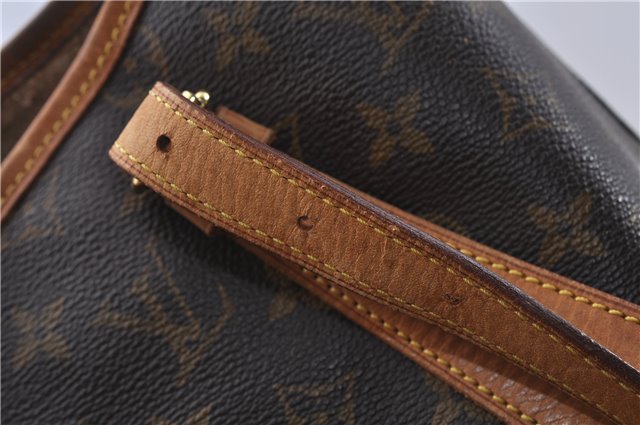 Authentic LOUIS VUITTON Monogram Bucket GM Shoulder Bag M42236 LV 5950C