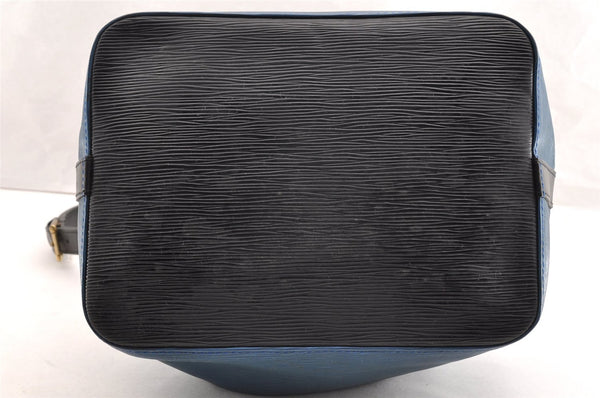 Authentic Louis Vuitton Epi Petit Noe Bi-color Blue x Black Drawstring Bag 6001I