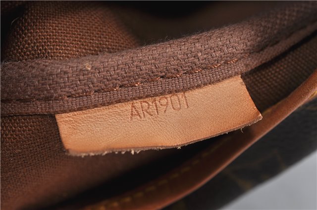 Auth LOUIS VUITTON Monogram Saumur 35 Shoulder Cross Body Bag M42254 LV 6007C