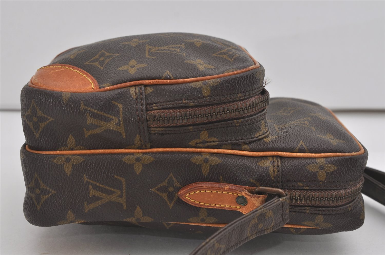 Authentic Louis Vuitton Monogram Amazone Shoulder Cross Bag M45236 LV Junk 6028I