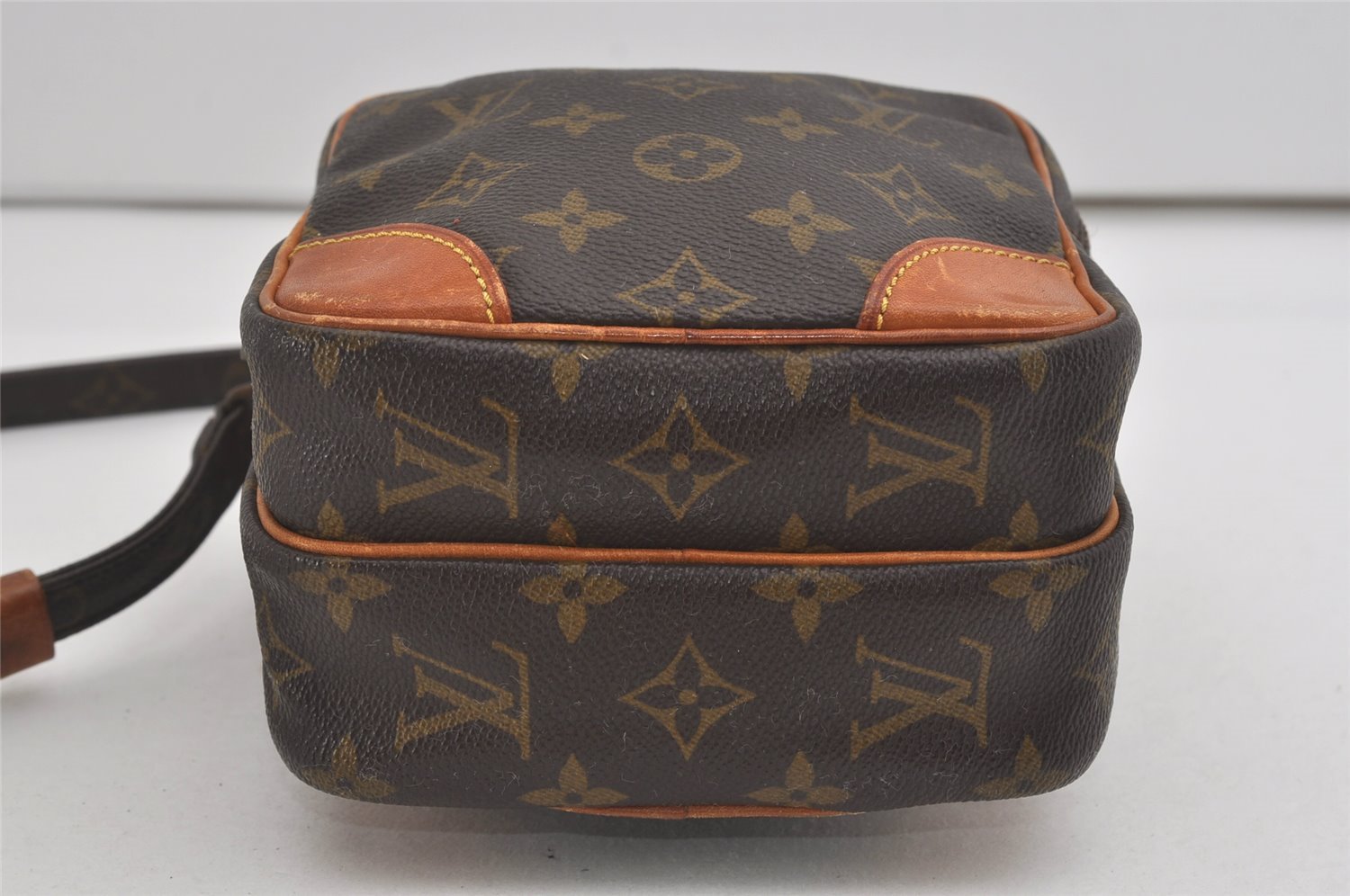 Authentic Louis Vuitton Monogram Amazone Shoulder Cross Bag M45236 LV Junk 6028I