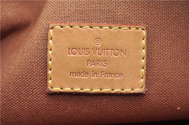 Auth Louis Vuitton Monogram Pochette Bosphore Shoulder Cross Bag M40044 LV 6031E