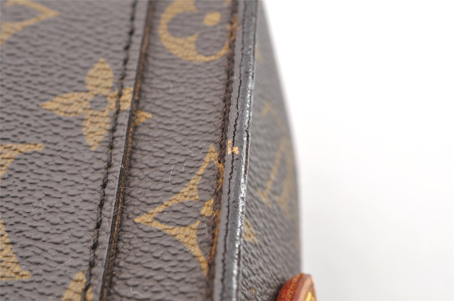 Authentic Louis Vuitton Monogram Saint Cloud GM M51242 Shoulder Cross Bag 6042I