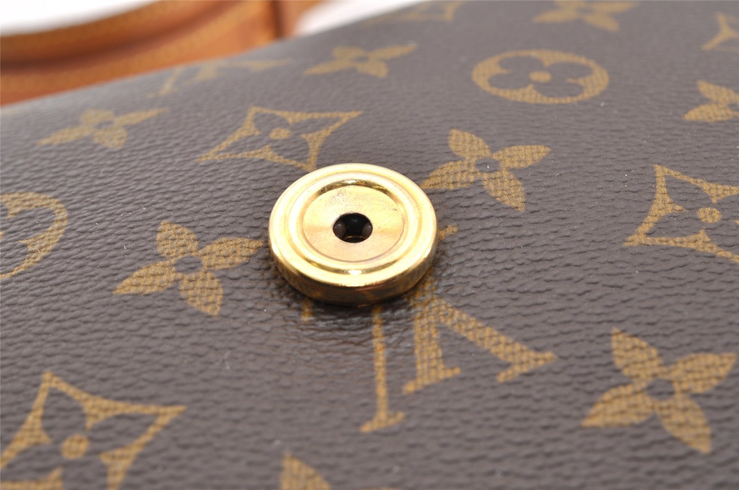 Authentic Louis Vuitton Monogram Saint Cloud GM M51242 Shoulder Cross Bag 6042I