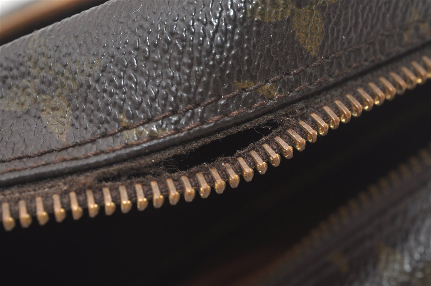 Authentic Louis Vuitton Monogram Compiegne 28 Clutch Hand Bag M51845 LV 6049I