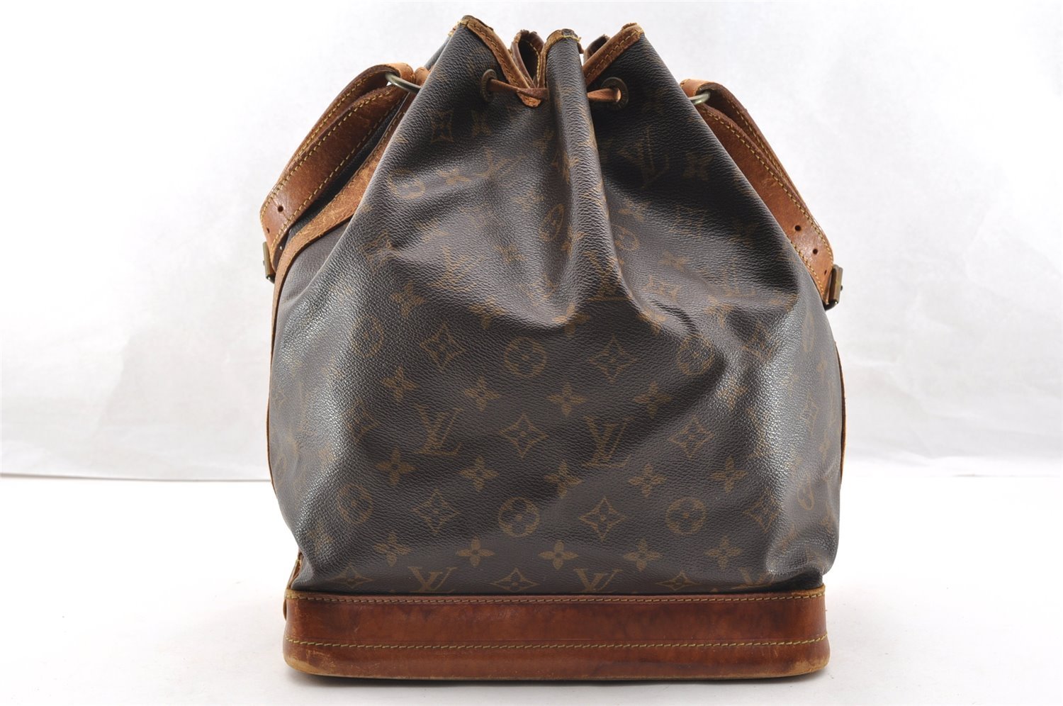 Authentic Louis Vuitton Monogram Noe Shoulder Drawstring Bag M42224 LV 6050I