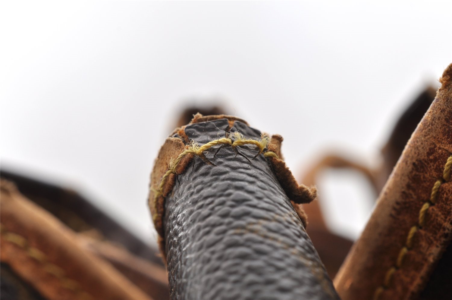 Authentic Louis Vuitton Monogram Noe Shoulder Drawstring Bag M42224 LV 6050I