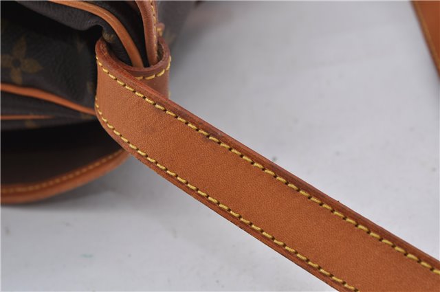 Auth LOUIS VUITTON Monogram Saumur 30 Shoulder Cross Body Bag M42256 LV 6053C