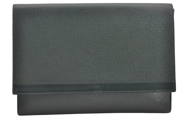 Auth Louis Vuitton Taiga Volga Document case Clutch Bag Green M30204 LV 6053I