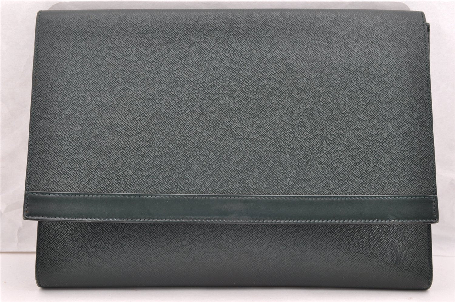 Auth Louis Vuitton Taiga Volga Document case Clutch Bag Green M30204 LV 6053I