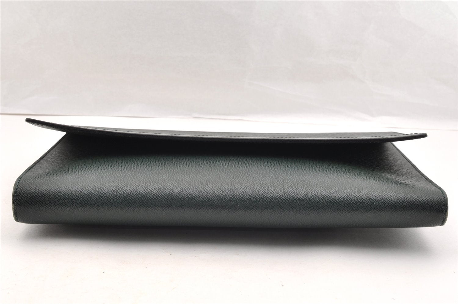 Auth Louis Vuitton Taiga Volga Document case Clutch Bag Green M30204 LV 6053I