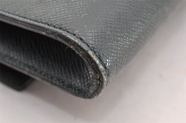 Auth Louis Vuitton Taiga Volga Document case Clutch Bag Green M30204 LV 6053I