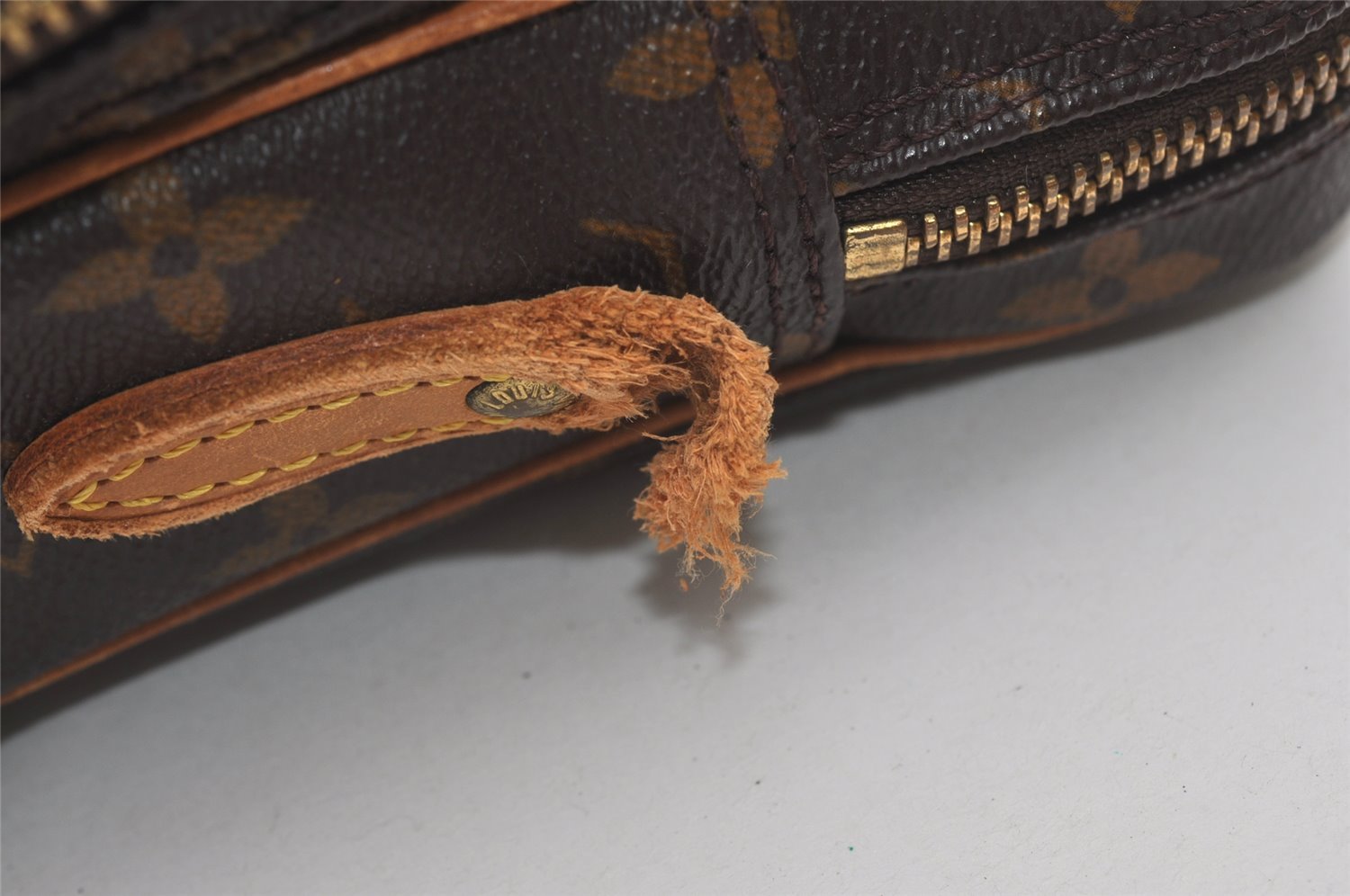 Authentic Louis Vuitton Monogram Amazone Shoulder Cross Bag M45236 Junk 6057I