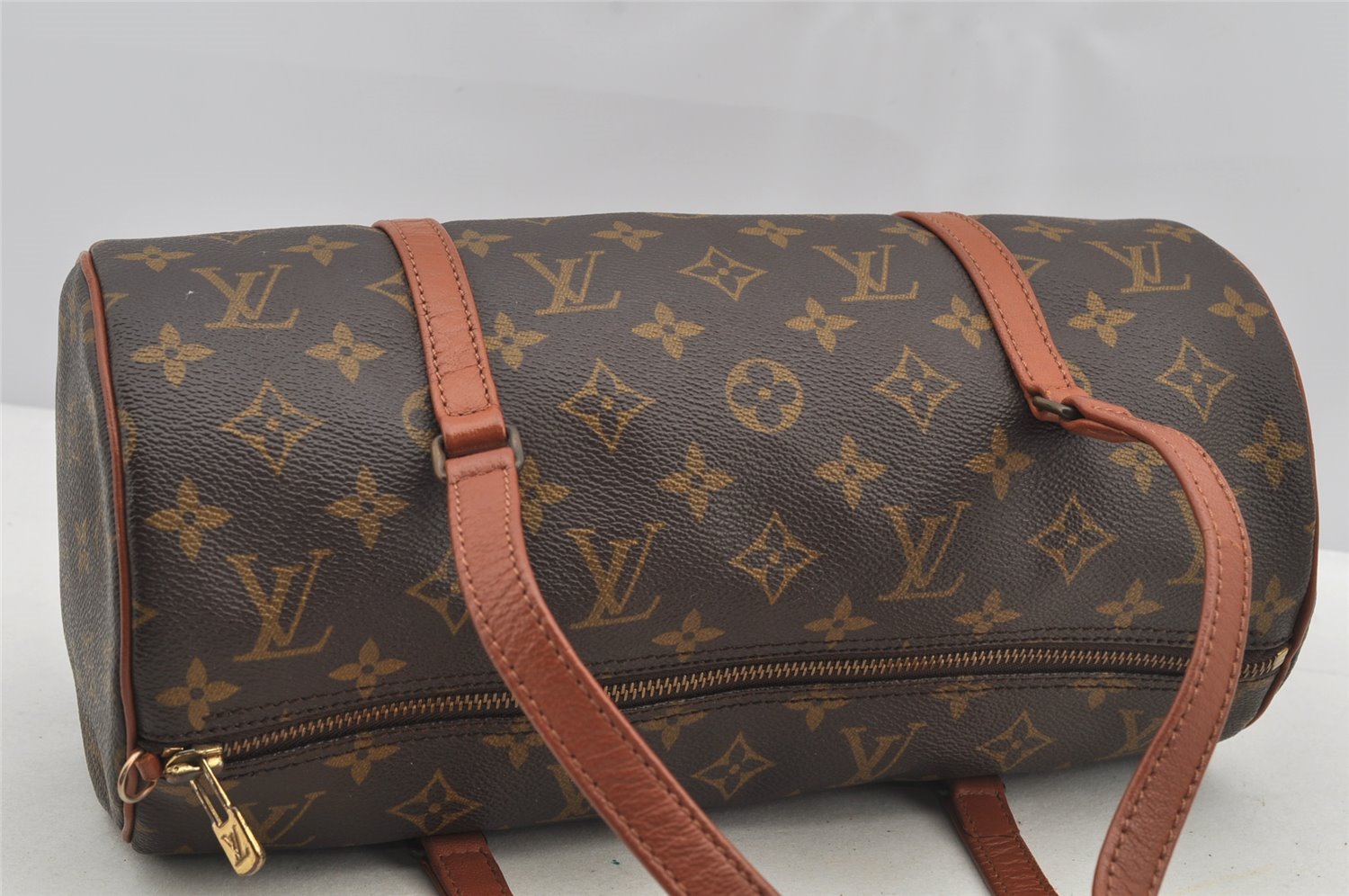 Authentic Louis Vuitton Monogram Papillon 30 Hand Bag Old Model LV 6061I