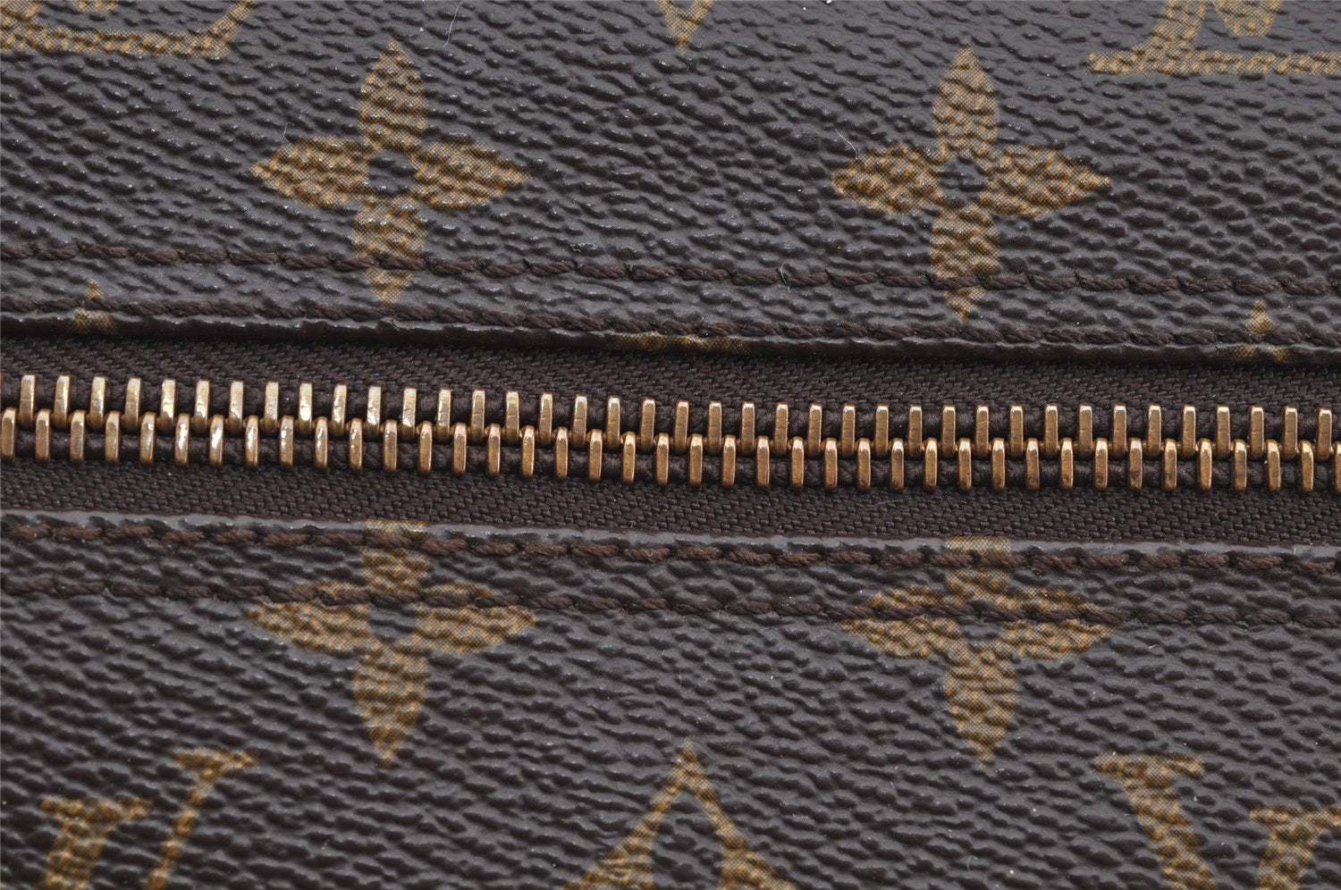 Authentic Louis Vuitton Monogram Papillon 30 Hand Bag Old Model LV 6061I