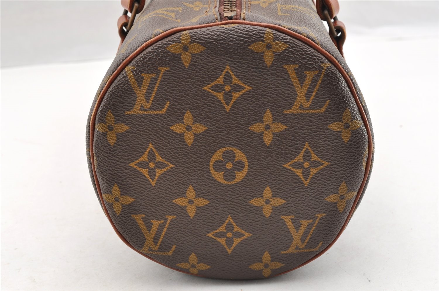 Authentic Louis Vuitton Monogram Papillon 30 Hand Bag Old Model LV 6062I