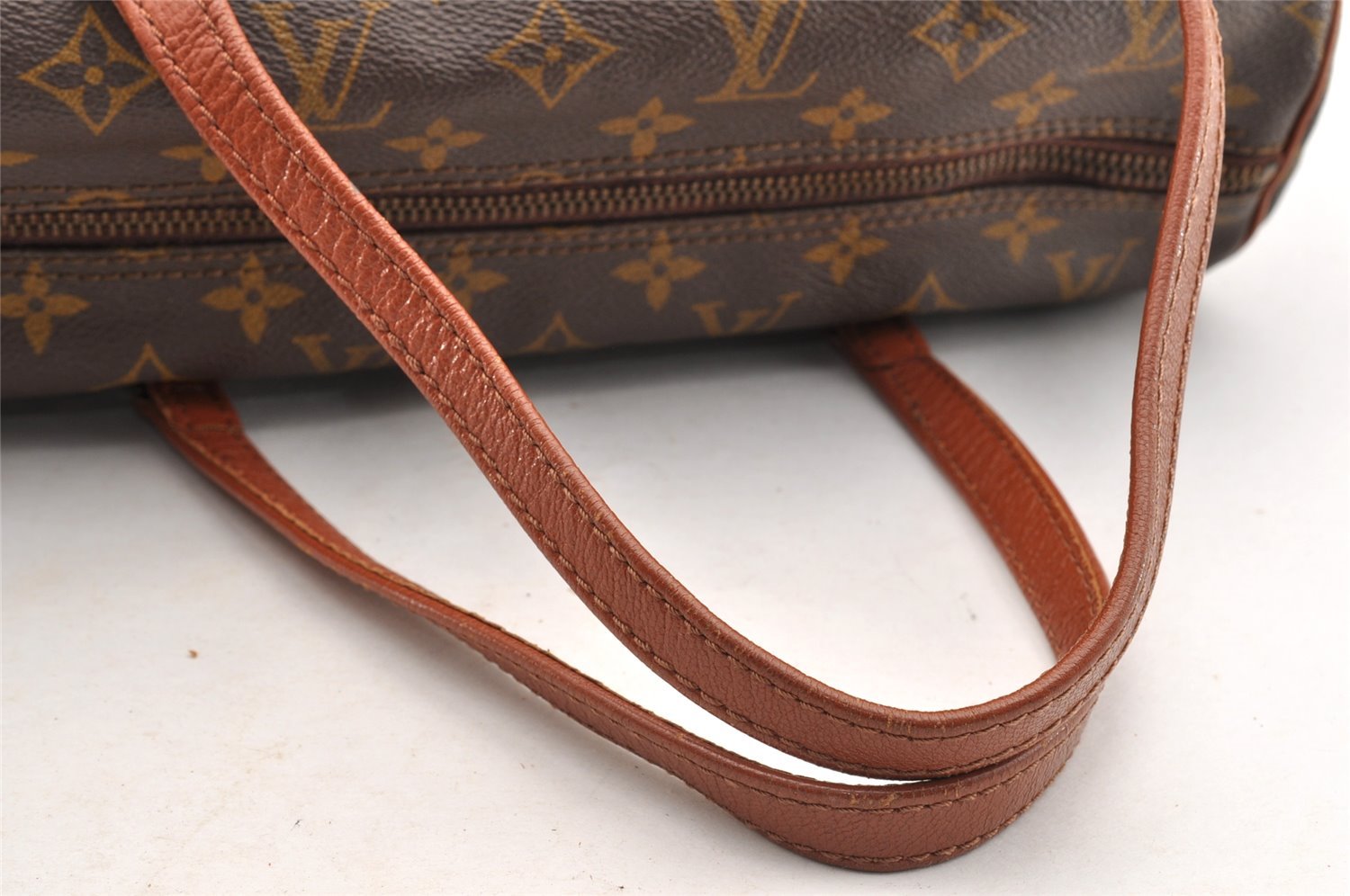Authentic Louis Vuitton Monogram Papillon 30 Hand Bag Old Model LV 6062I