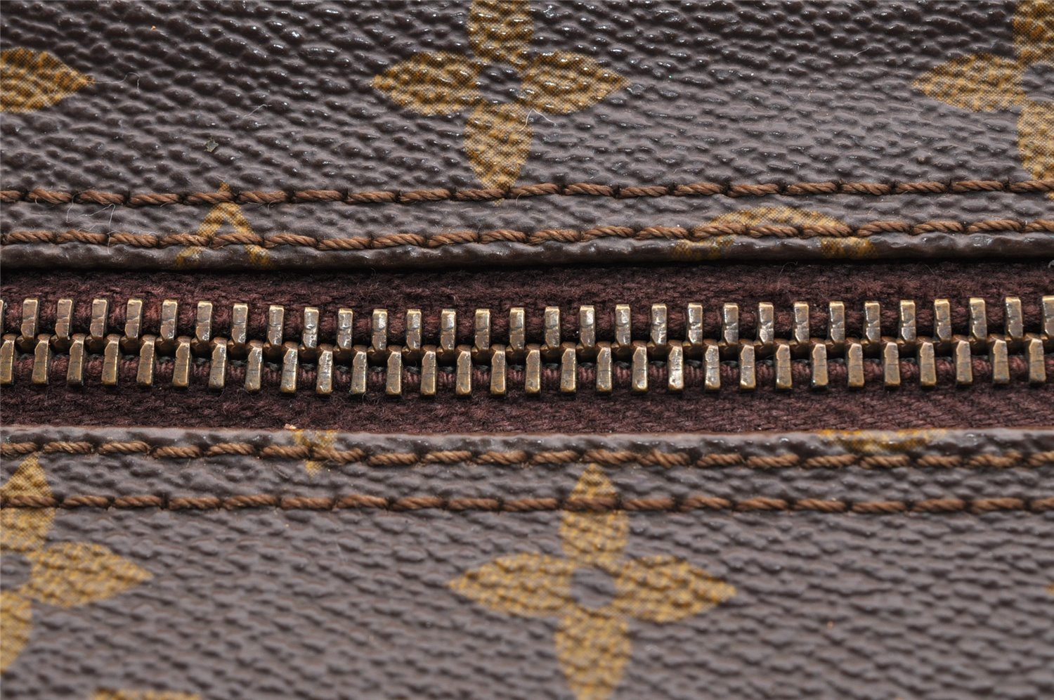 Authentic Louis Vuitton Monogram Papillon 30 Hand Bag Old Model LV 6062I