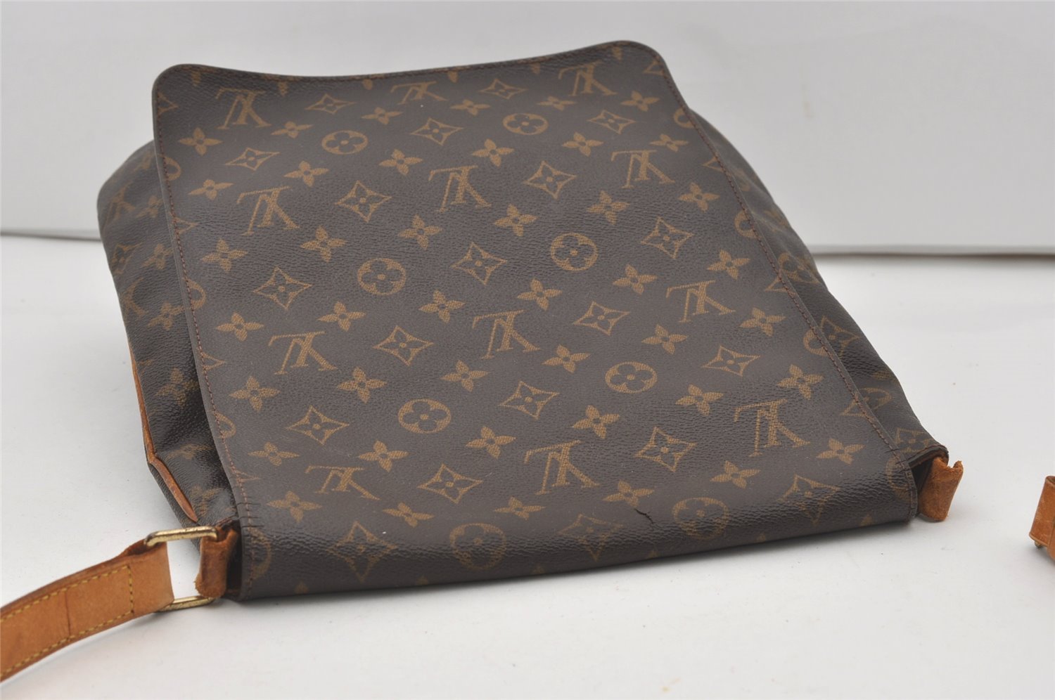 Authentic Louis Vuitton Monogram Musette Shoulder Cross Bag M51256 LV Junk 6064I