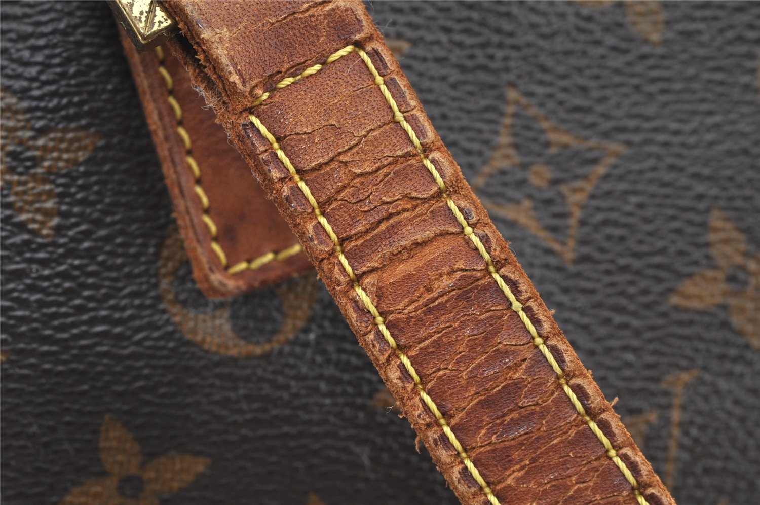 Authentic Louis Vuitton Monogram Cabas Mezzo Shoulder Tote Bag M51151 Junk 6065I