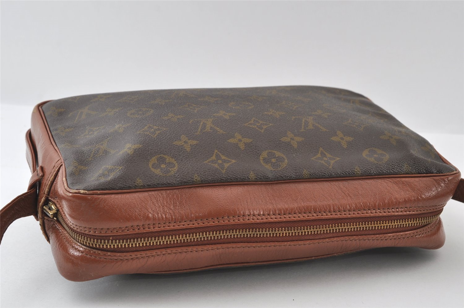 Auth Louis Vuitton Monogram Sac Bandouliere 30 Shoulder Bag M51364 Junk 6066I